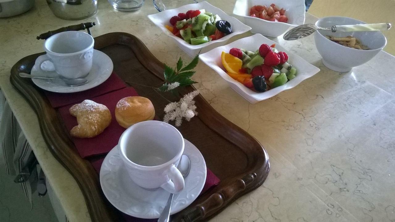 Bed And Breakfast Posserle Padenghe sul Garda Exteriér fotografie